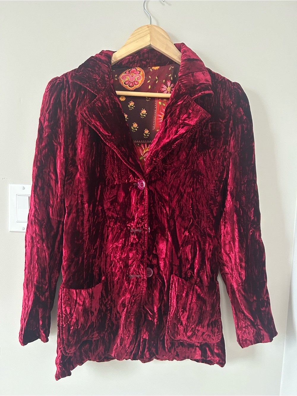 Red Velvet Women's Blazer Jacket